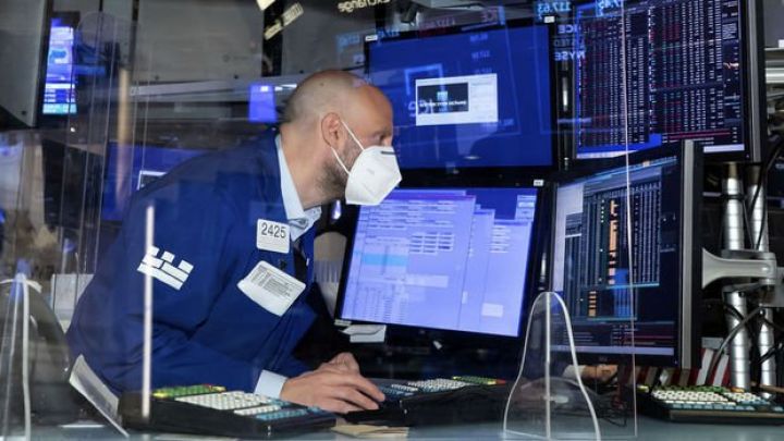 Qlobal bazarlarda yeni koronavirus variantı narahatlığı - YENİ ÇÖKÜŞ BAŞLAYIB