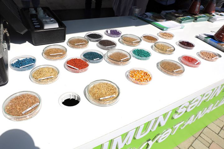 Toxum sərgi-satış yarmarkası öz işinə başladı