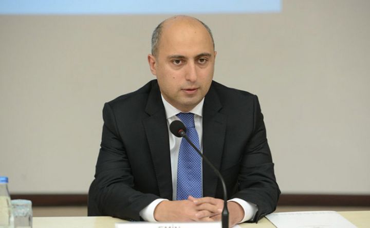 Nazirdən özəl məktəblərdə dərslərin başlaması ilə bağlı açıqlama