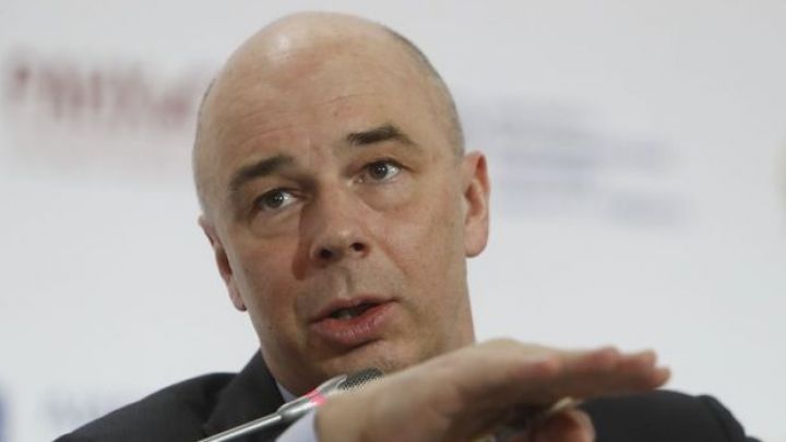 Rusiya fondu dollar ehtiyatlarını 