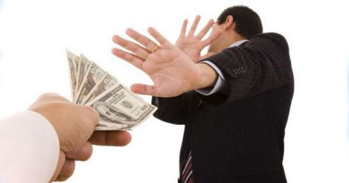 Borc içində qalmaq qorxusuna görə banklardan kredit almırlar