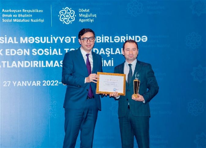 “McDonald’s Azərbaycan” gənclərin məşğulluğuna verdiyi dəstəyə görə mükafata layiq görüldü - FOTOLAR