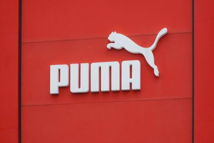 “Puma” şirkəti Rusiyada mağazalarının fəaliyyətini dayandırdığını açıqlayıb.