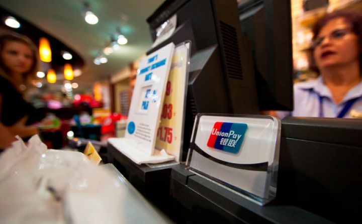 Sanksiyaya məruz qalan Rusiya bankları UnionPay kartlarını buraxa bilməyəcək