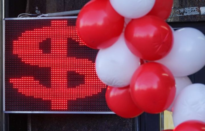 Rusiyada Dollar və Avro yenidən bahalaşıb