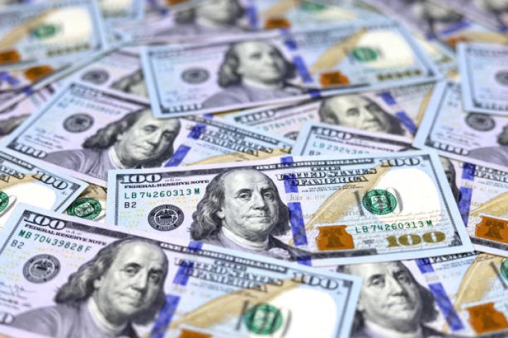 "Strateji valyuta ehtiyatlarımız 72 milyard dolları ötüb"