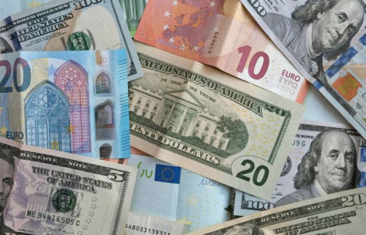 Rəsmi məzənnələr açıqlandı