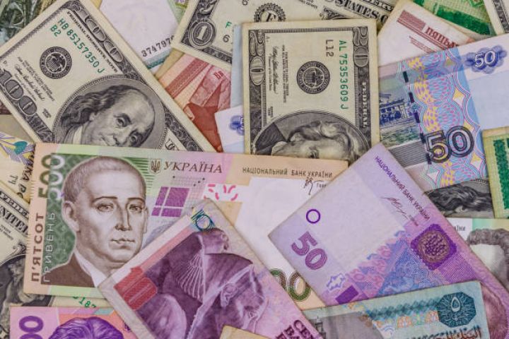 Rəsmi məzənnələr açıqlandı