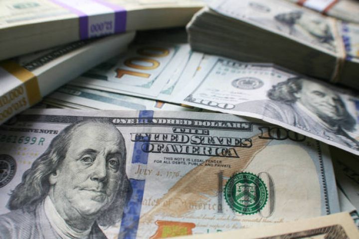 Azərbaycan bankı İsveçrə şirkətindən 10 milyon dollar kredit cəlb edib