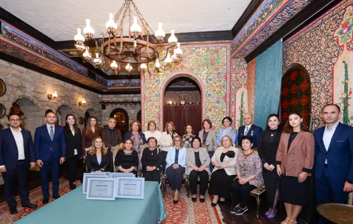 AccessBank Elm və Təhsil Nazirliyi ilə birgə Müəllimlər Gününü qeyd etdi