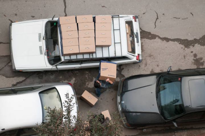 Azərbaycandakı minik avtomobillərinin 44 faizinin yaşı 20 il və yuxarıdır